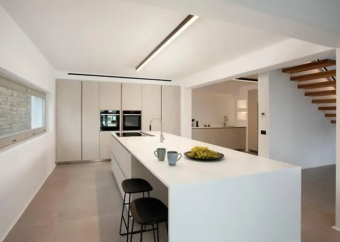 Mirage - Super Paradise Paradisi (Corinthia)